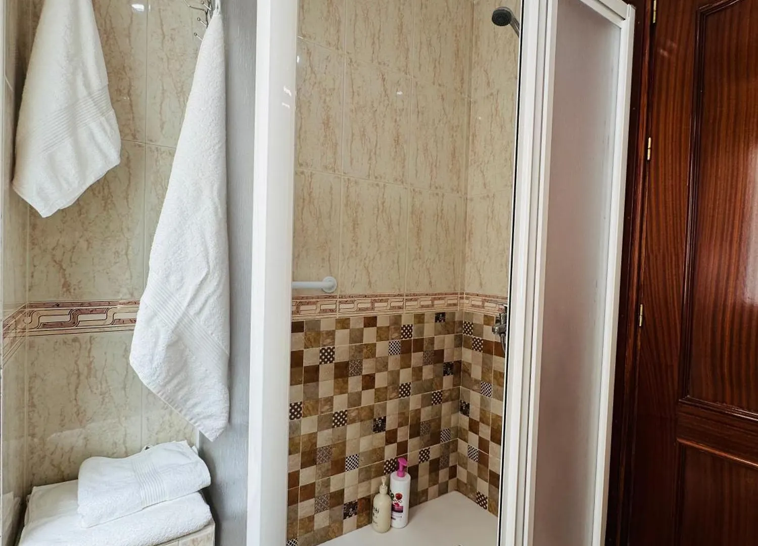 Home Ribera Del Genil غرناطة 0*,  إسبانيا