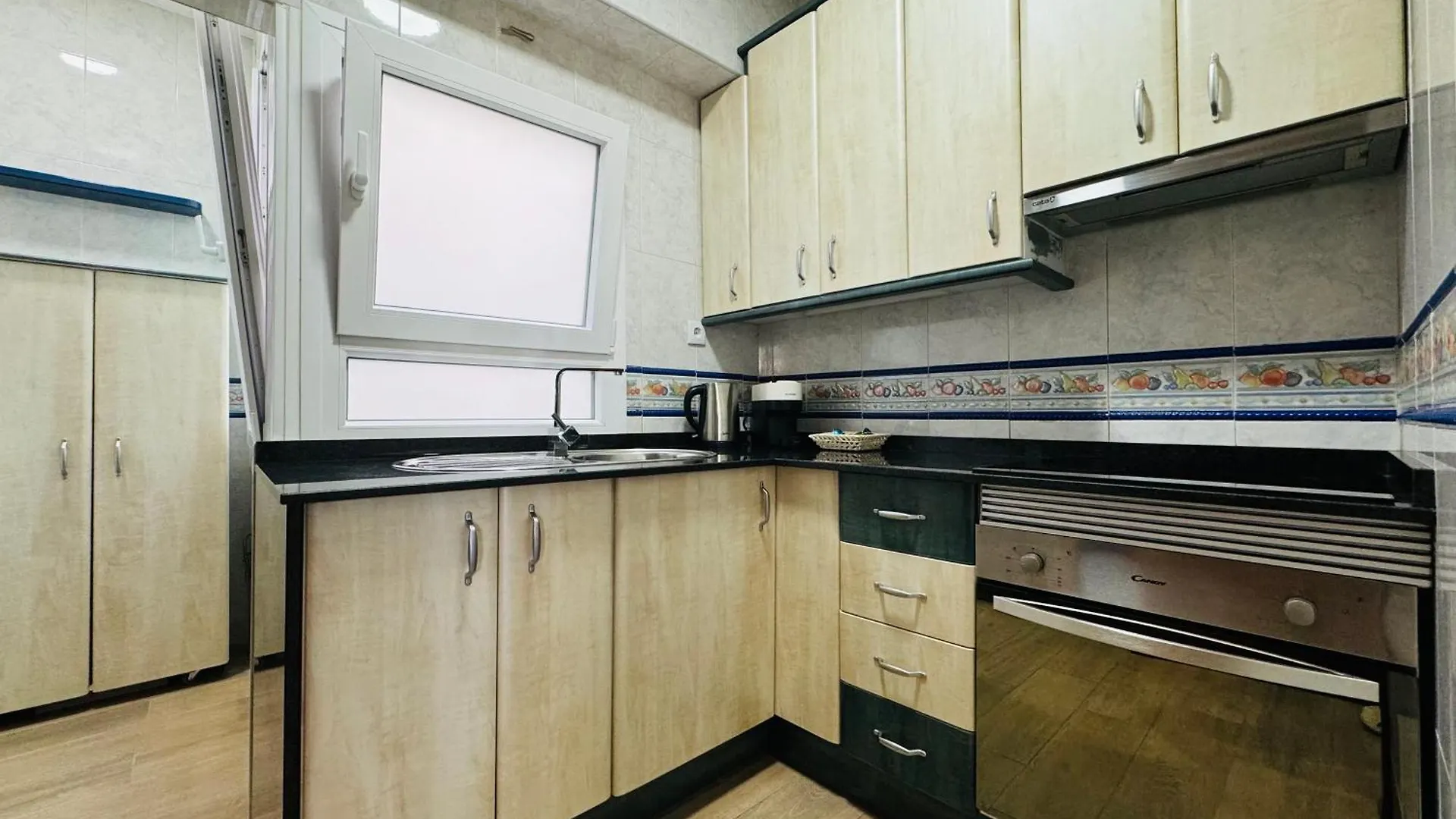Home Ribera Del Genil 그라나다 아파트